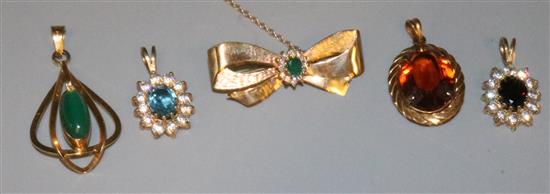 4 pendants & brooch